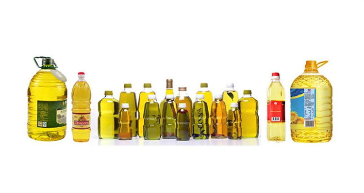 공장 플라스틱 병 옥수수 기름 채우는 선